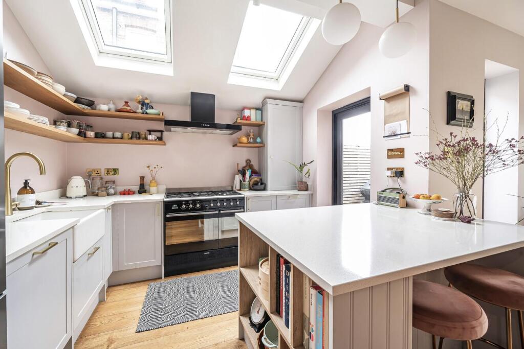 Additional property image - Kendall Road, Beckenham