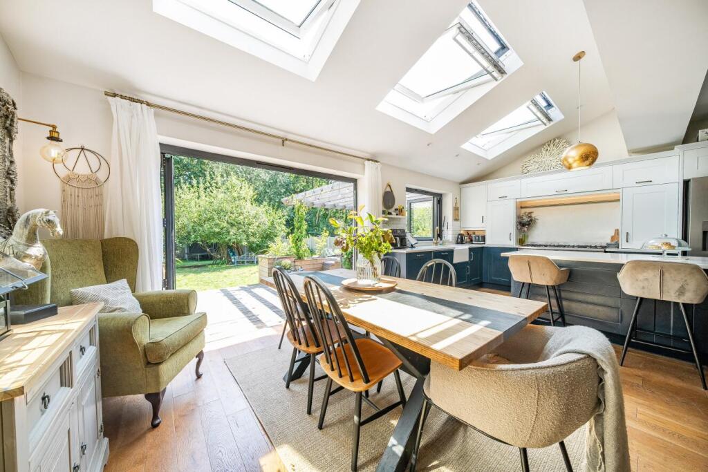 Additional property image - South Eden Park Road, Beckenham