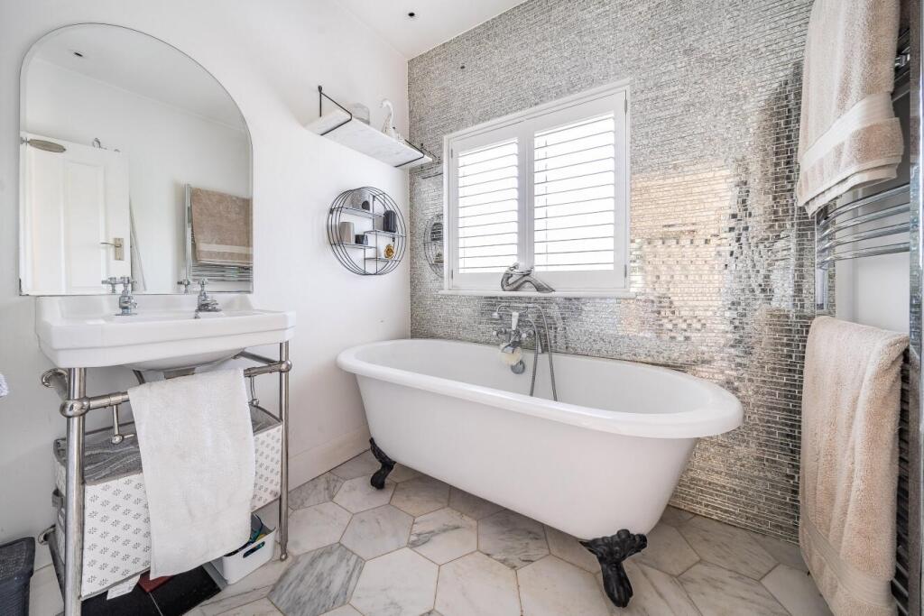 Additional property image - South Eden Park Road, Beckenham