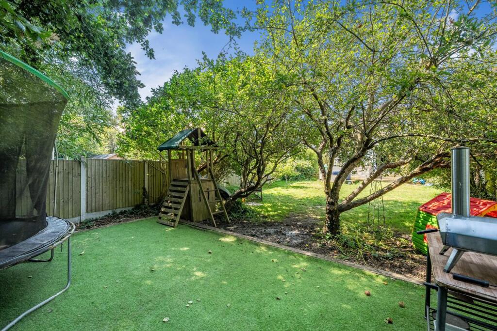 Additional property image - South Eden Park Road, Beckenham