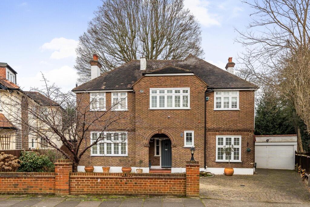 Main image of property: Foxgrove Avenue, Beckenham, Kent, BR3