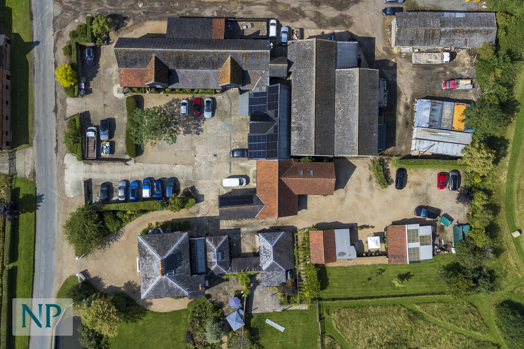 Additional property image - Gowers Farm, Stisted