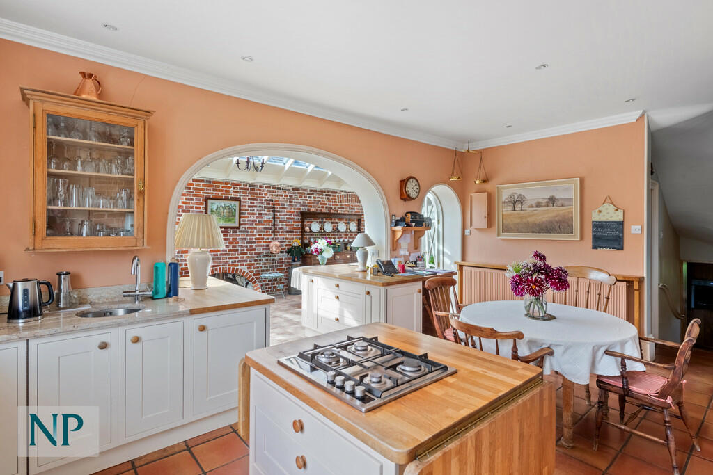 Additional property image - Gowers Farm, Stisted