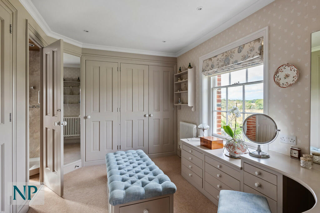 Additional property image - Gowers Farm, Stisted