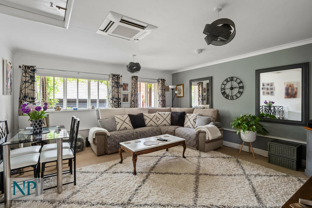 Additional property image - Gowers Farm, Stisted