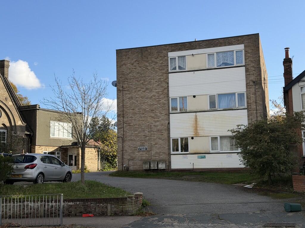 Main image of property: Datchet House, 4 London Road, Colchester CO3 4DD