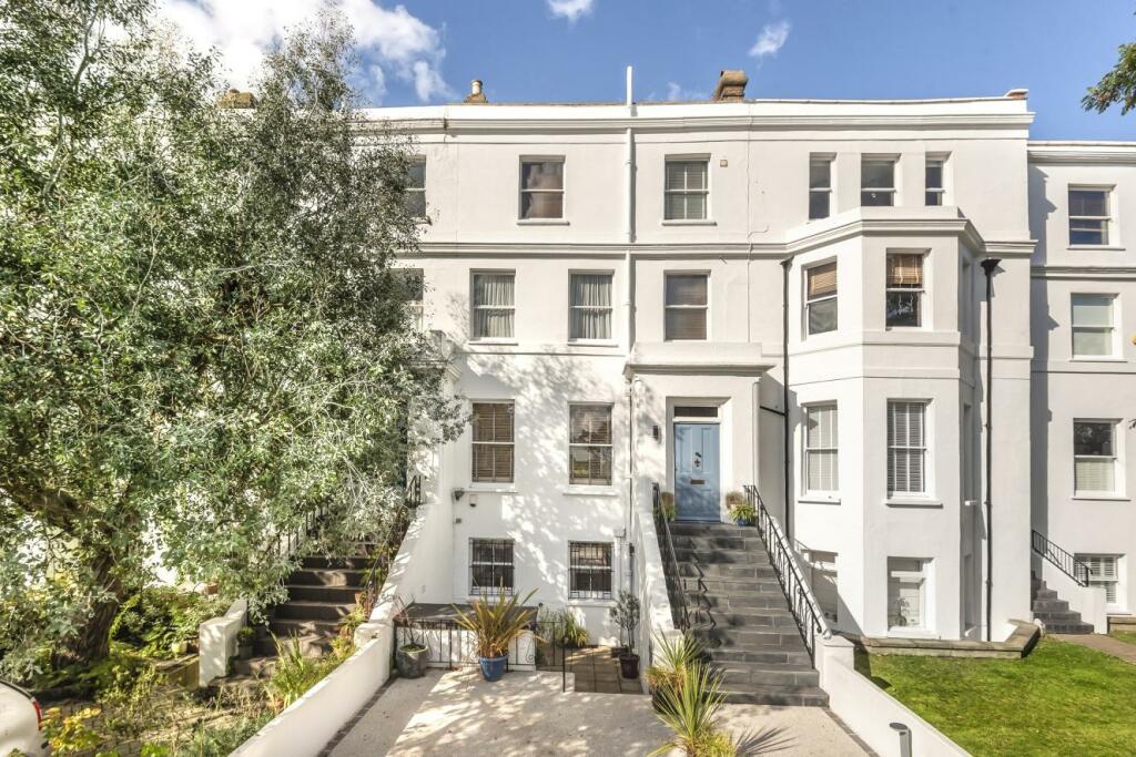 6 bedroom town house for sale in Hervey Road, Blackheath, SE3