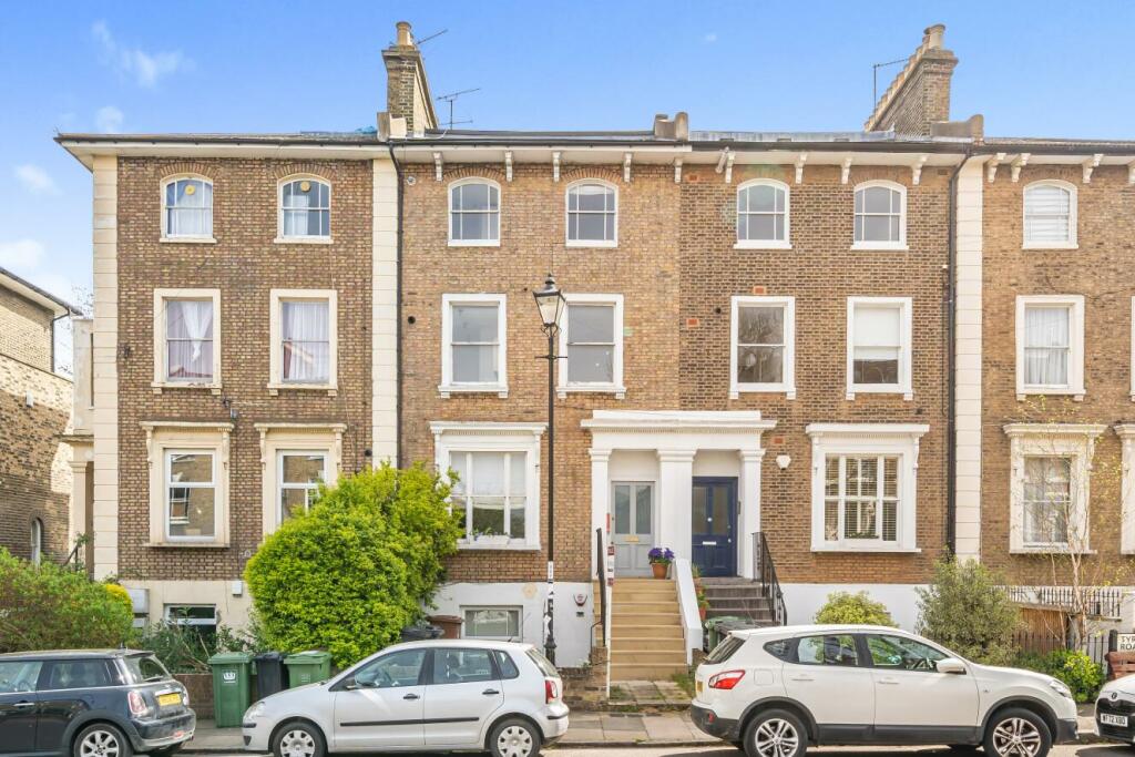 1 bedroom flat for sale in Tyrwhitt Road, Brockley, SE4