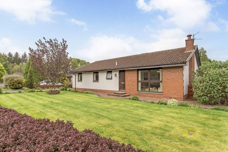 3 bedroom bungalow for sale in 20 The Meadows, Peebles, EH45 9HZ, EH45