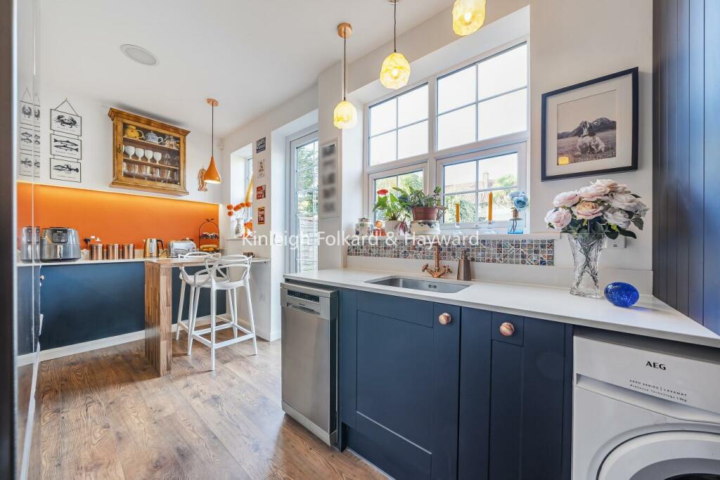 Additional property image - Keedonwood Road, Bromley