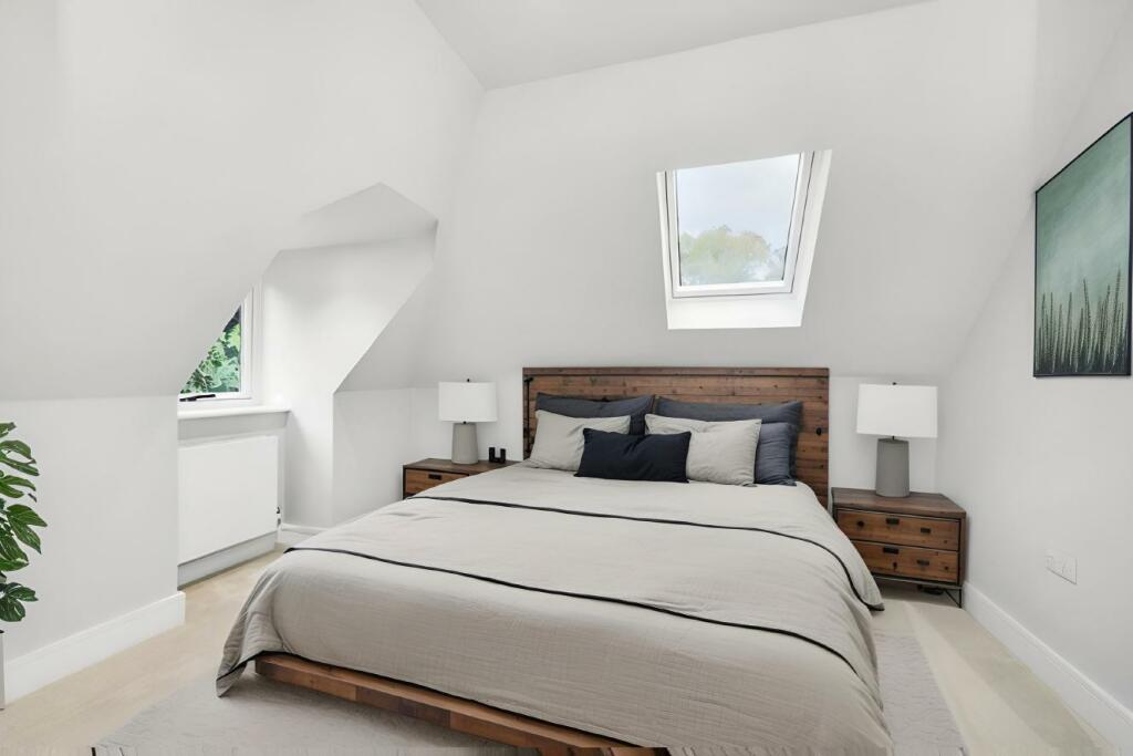 Additional property image - Bromley Avenue, Bromley