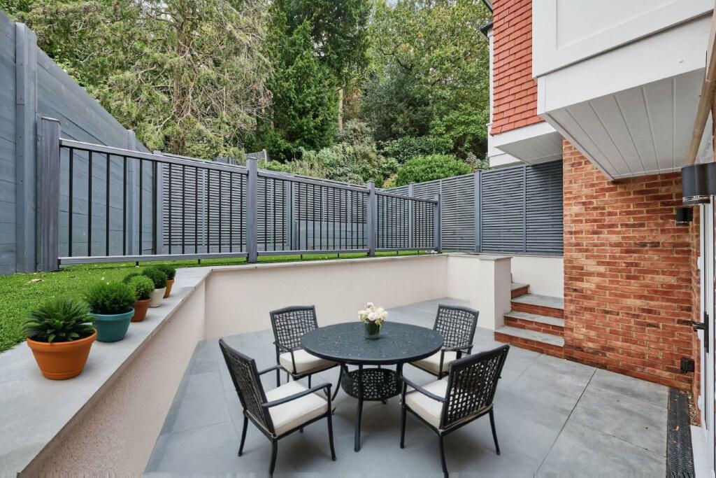Additional property image - Bromley Avenue, Bromley