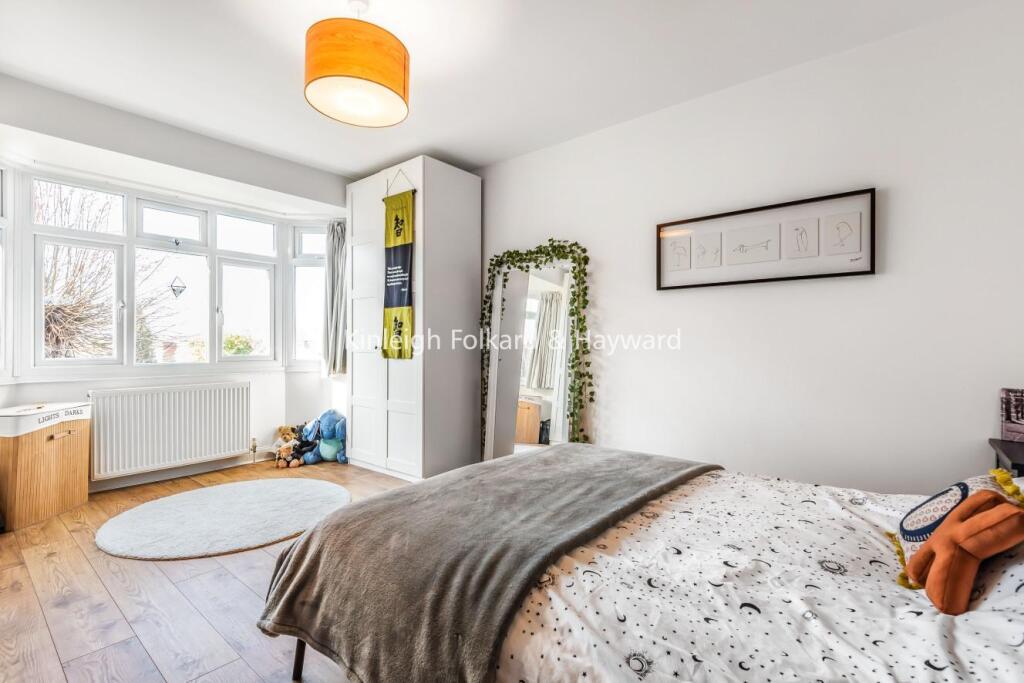 Additional property image - Madison Gardens, Bromley