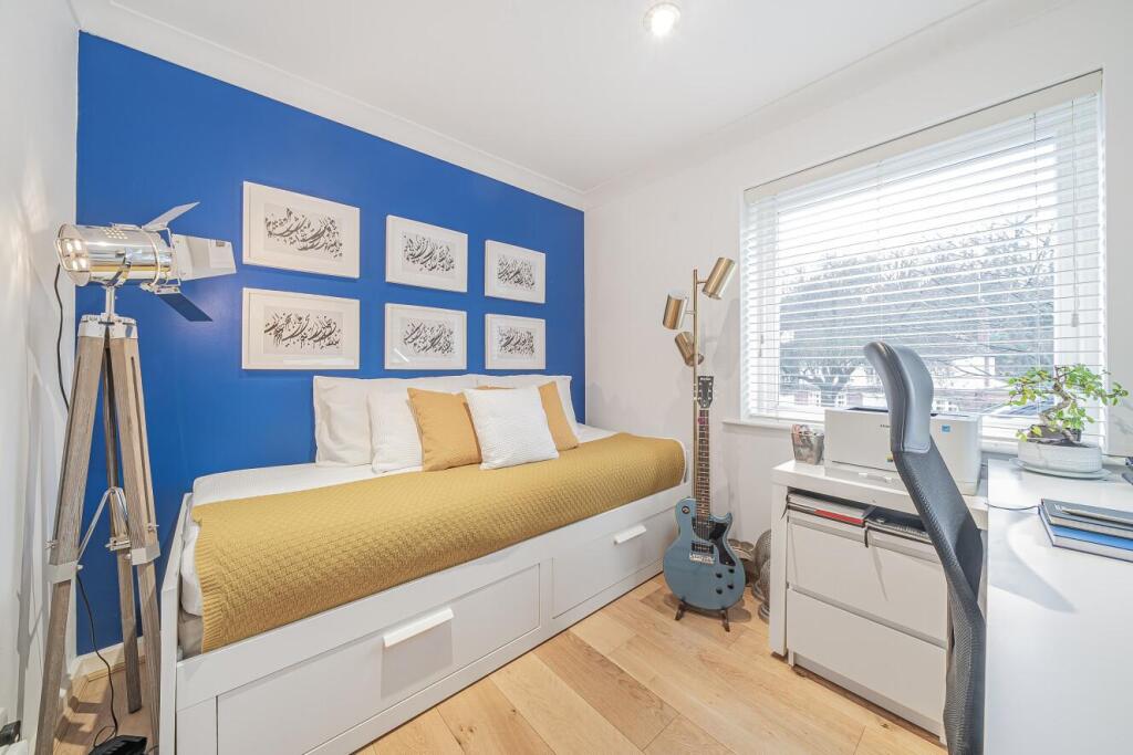 Additional property image - Sylvester Avenue, Chislehurst