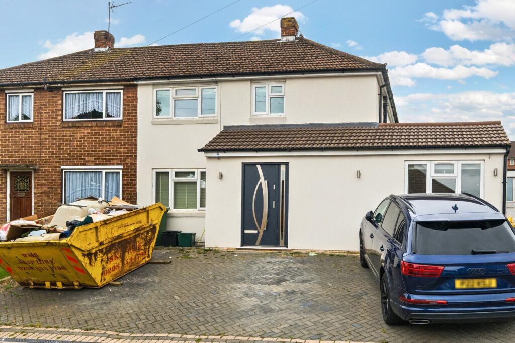 Main image of property: Gravelwood Close, Chislehurst, Kent, BR7