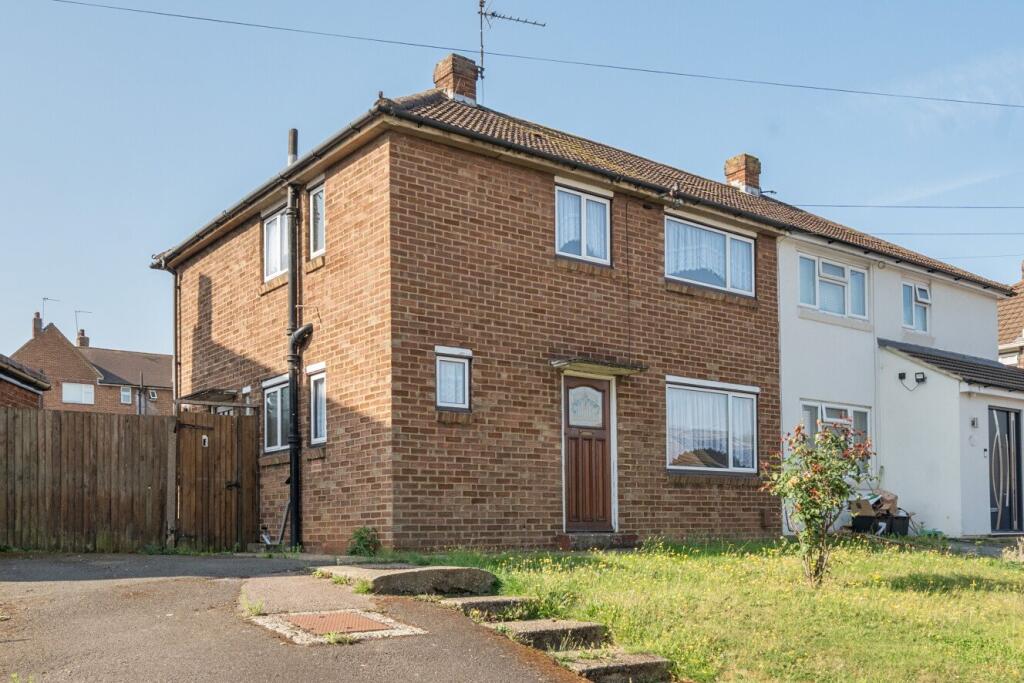 Main image of property: Gravelwood Close, Chislehurst, BR7