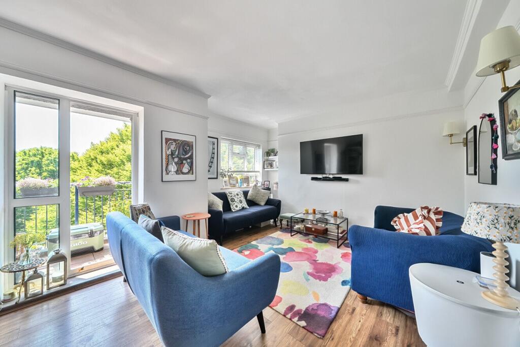 Main image of property: Edensor Gardens, Chiswick, London, W4