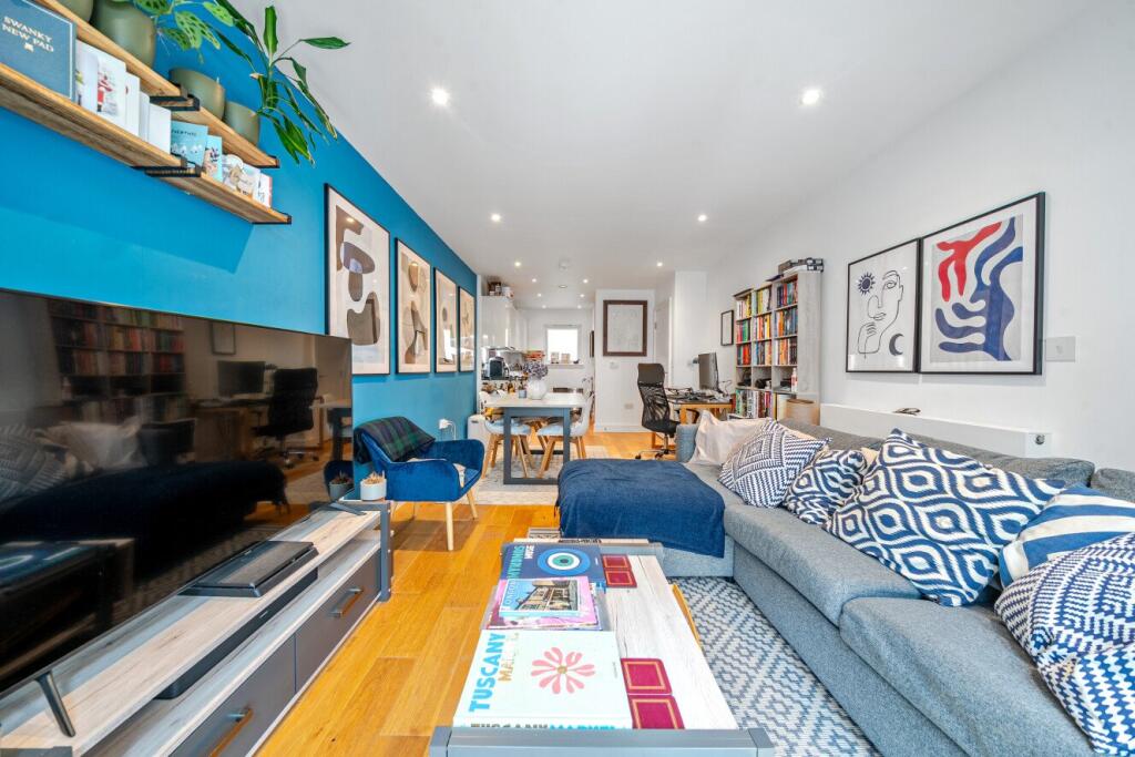 Main image of property: Fairbourne Road, London, SW4