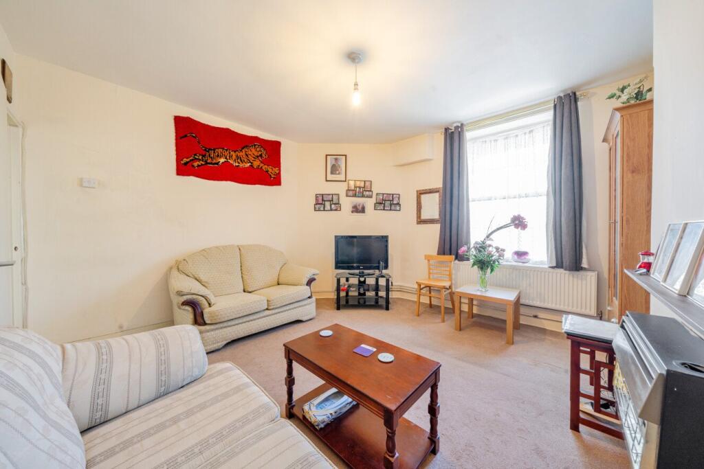 Main image of property: Tilson Gardens, London, SW2