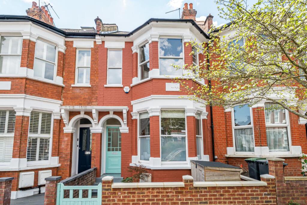 Main image of property: Rathcoole Avenue, London, N8