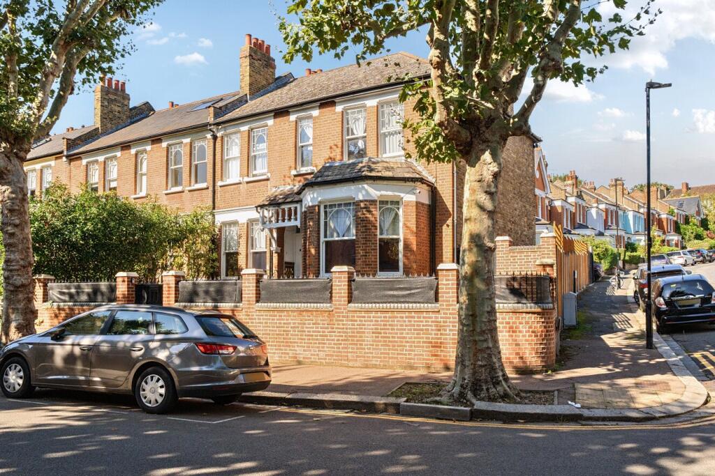 Main image of property: Stapleton Hall Road, London, N4