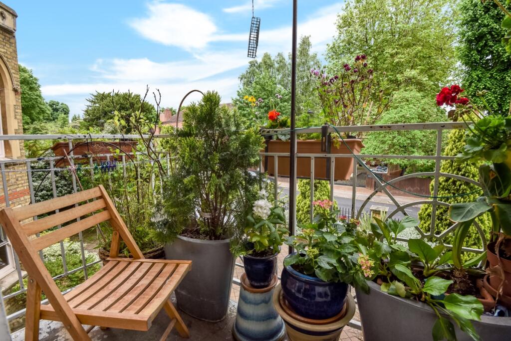 Main image of property: Crescent Road London N8