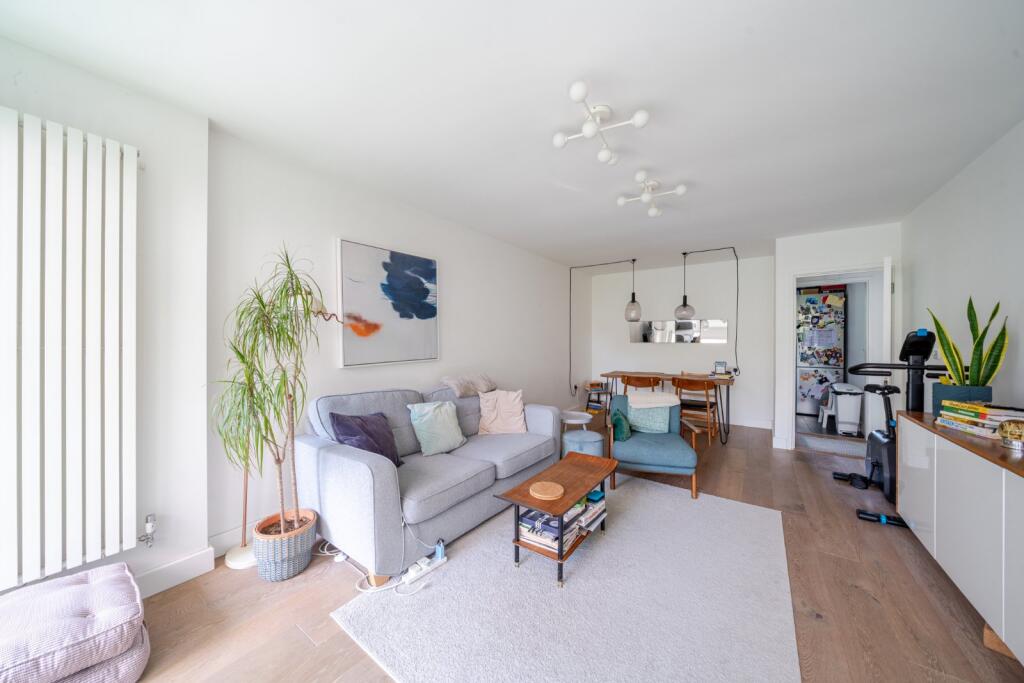 Main image of property: Haslemere Road, London, N8