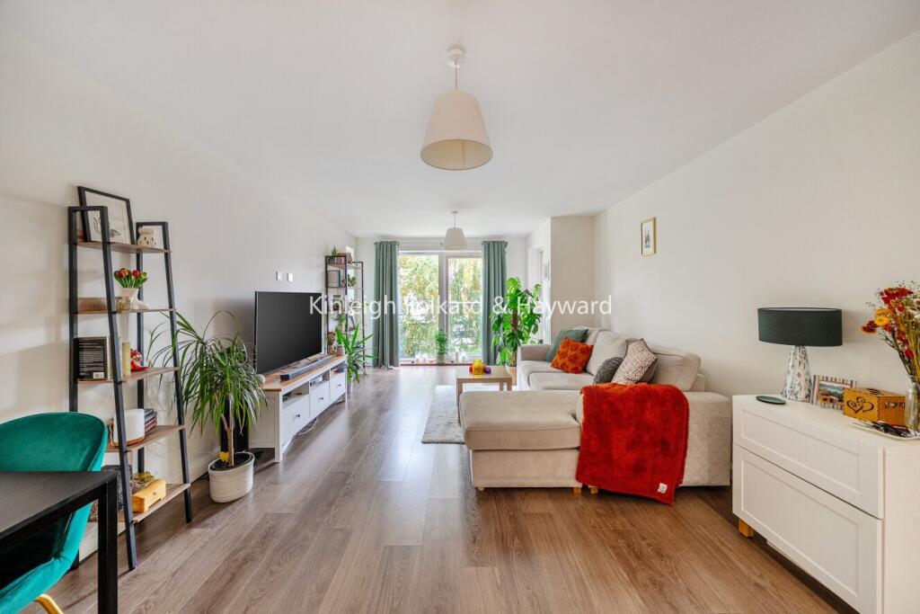 Main image of property: Park Road, Crouch End, London, N8