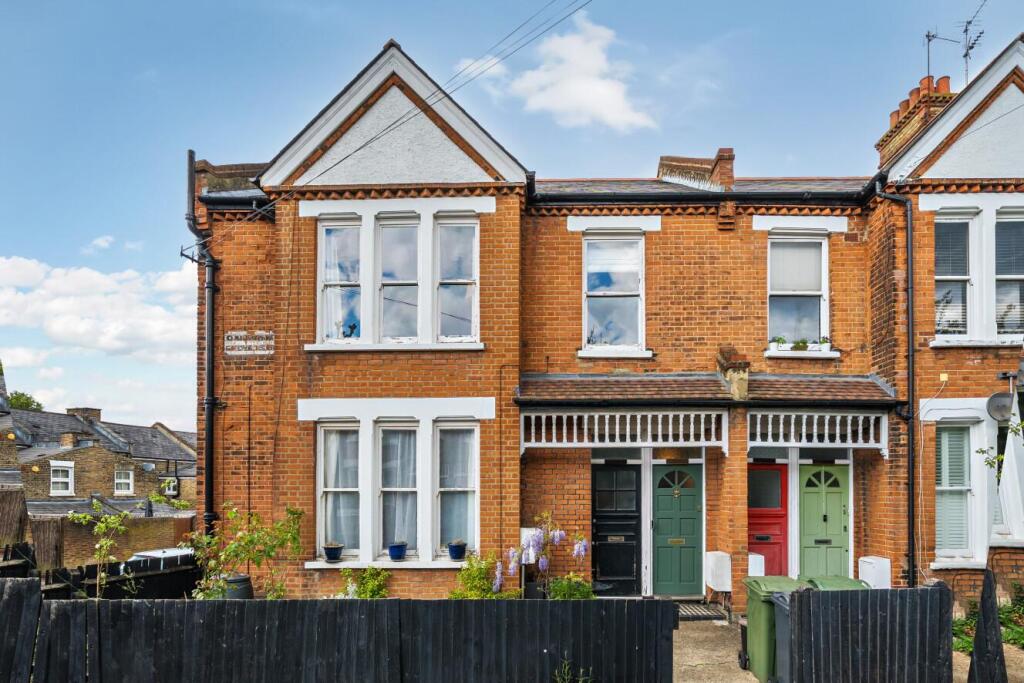 Main image of property: Oakbank Grove, Herne Hill, London, SE24