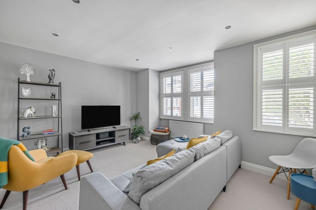 Main image of property: Farlton Road, London, SW18