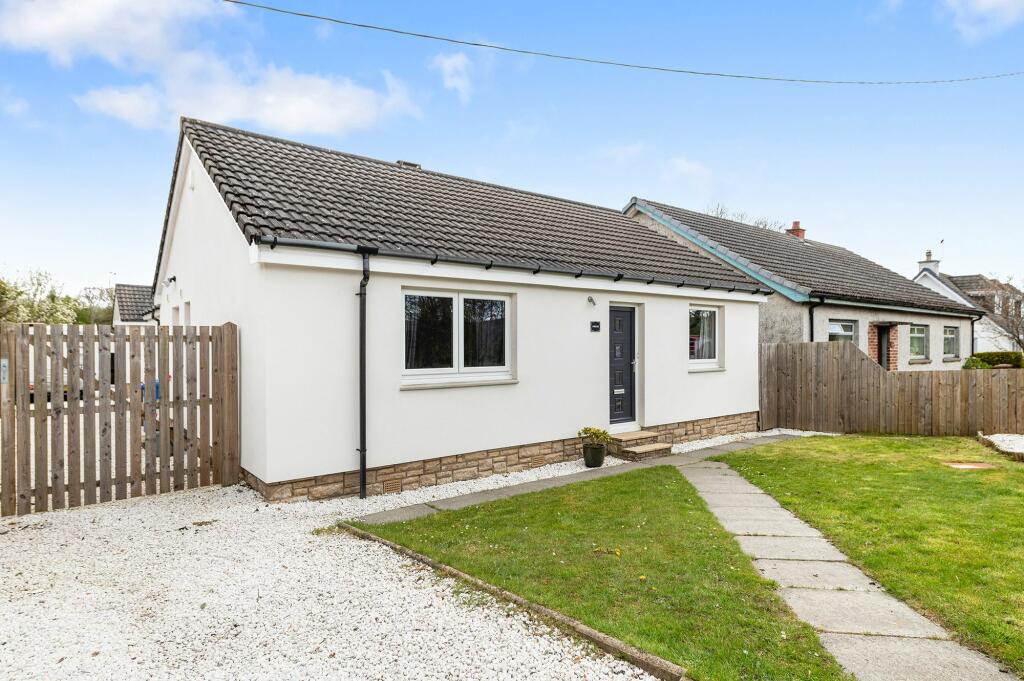 5 bedroom detached house for sale in Muiravonside, Linlithgow, EH49