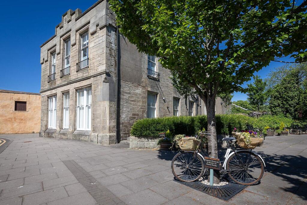 Main image of property: North Street, Bo'ness, EH51