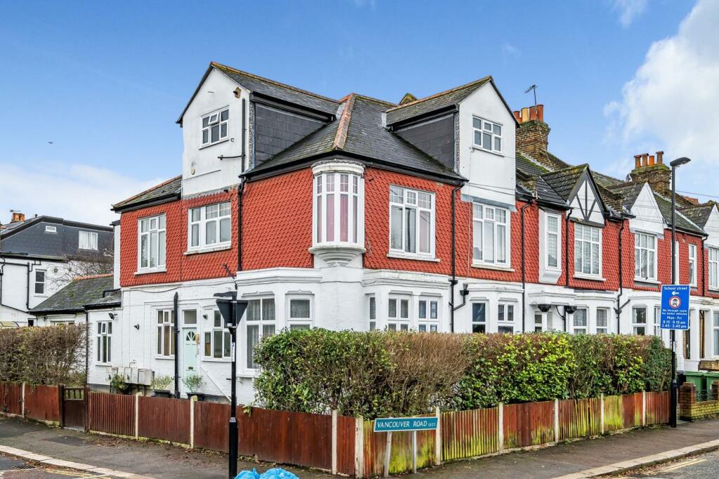 2 bedroom flat for sale in Vancouver Road, Forest Hill, SE23