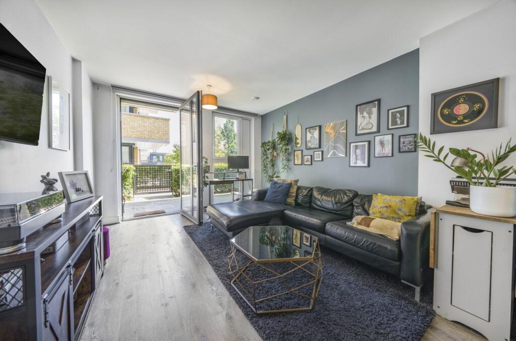 Main image of property: Central Avenue, Fulham, London, SW6