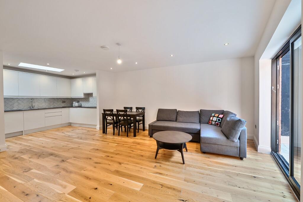Main image of property: Askew Road, London, W12