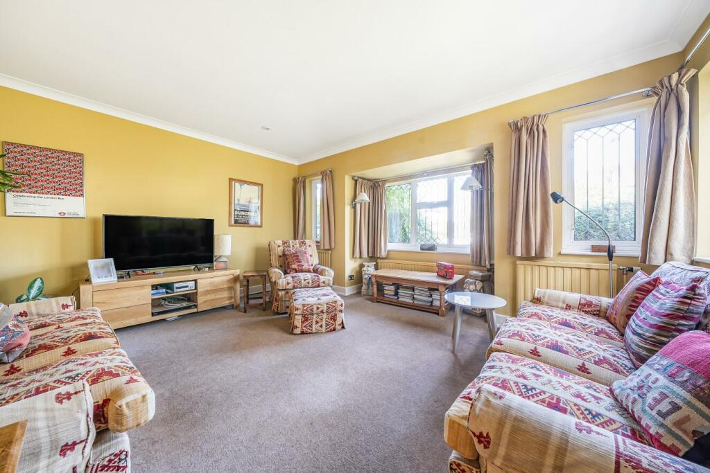 Additional property image - Sandiland Crescent, Hayes