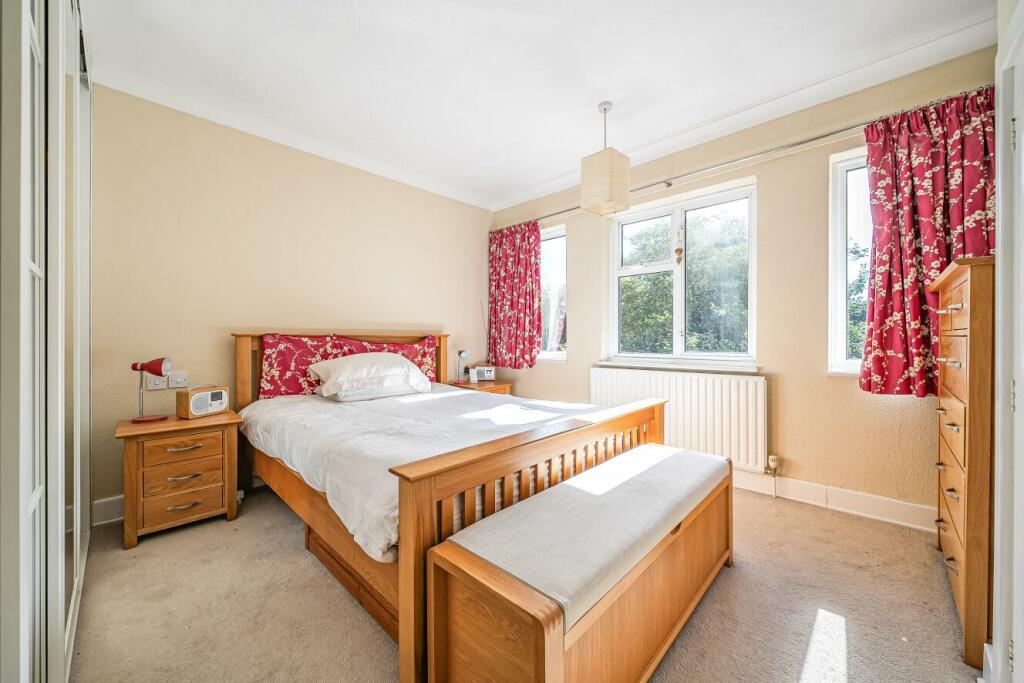 Additional property image - Sandiland Crescent, Hayes