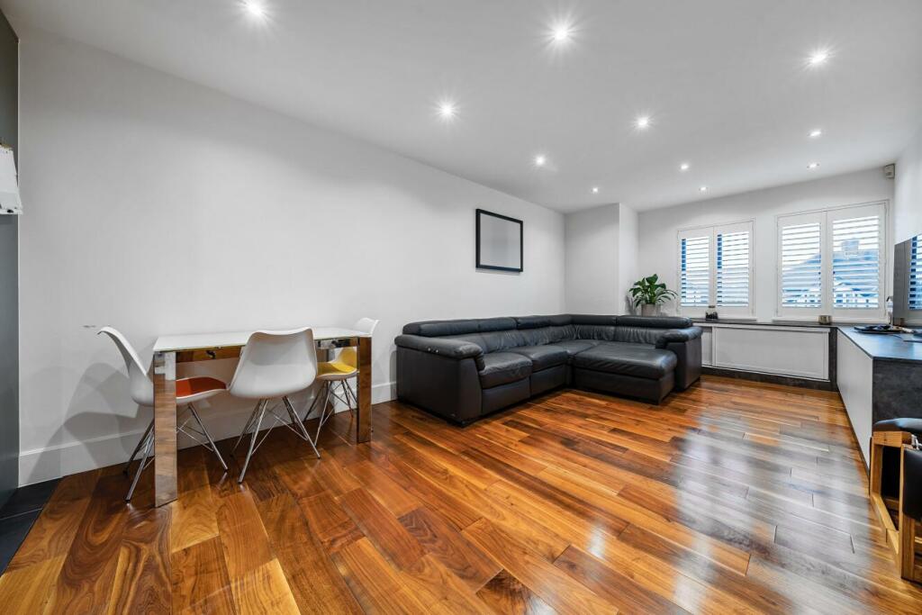 Additional property image - Hayes Lane, Hayes