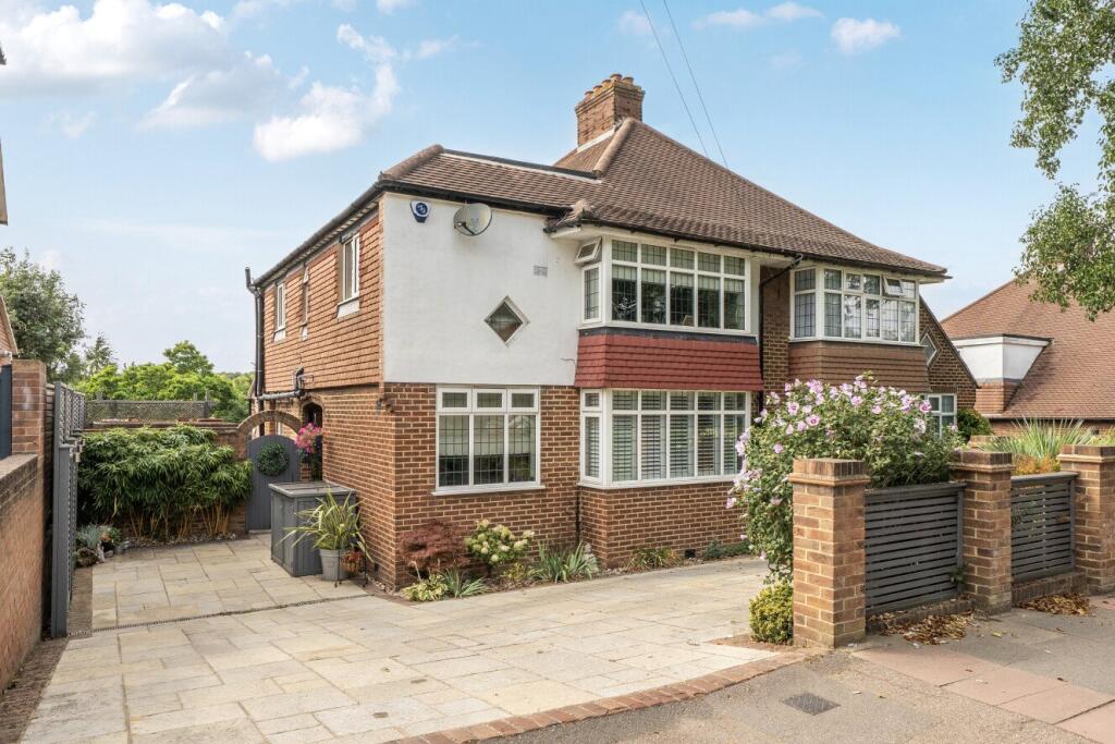 Main image of property: Hayes Lane, Hayes, BR2