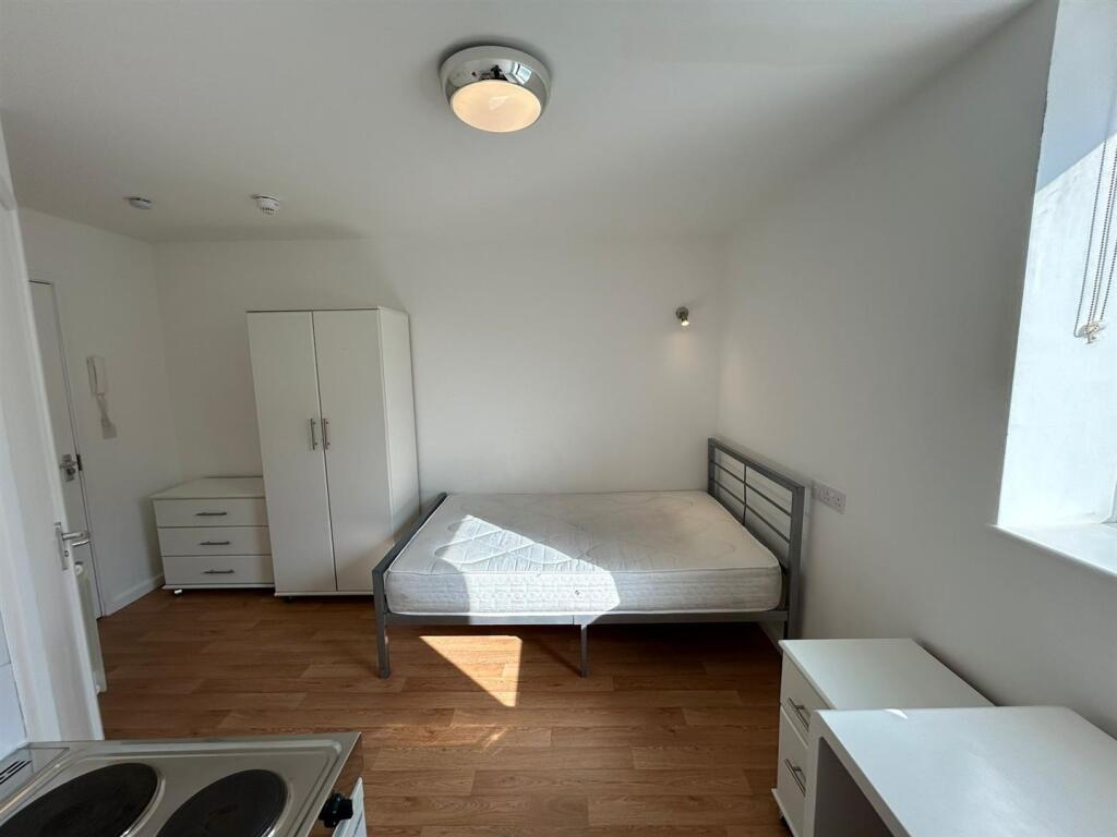 Main image of property: Cotlands Road, Bournemouth