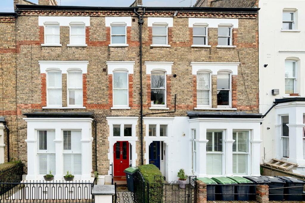 2 bedroom flat for sale in Langdon Park Road, Highgate, N6