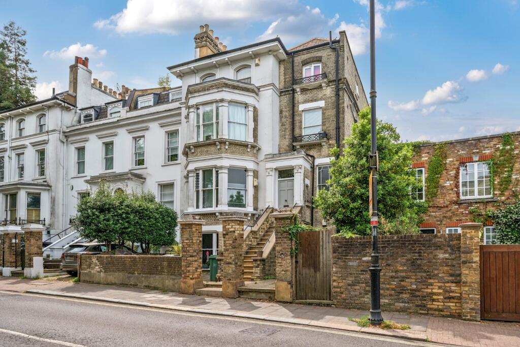 Main image of property: Hampstead Lane, Highgate, London, N6