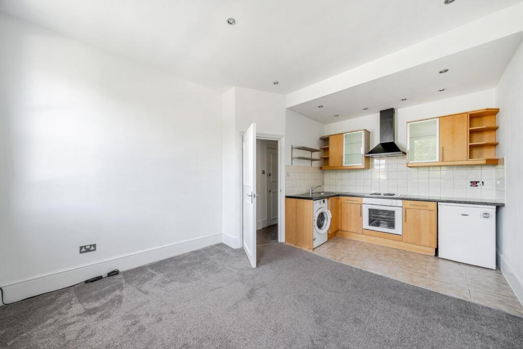 Main image of property: Langdon Park Road, London, N6