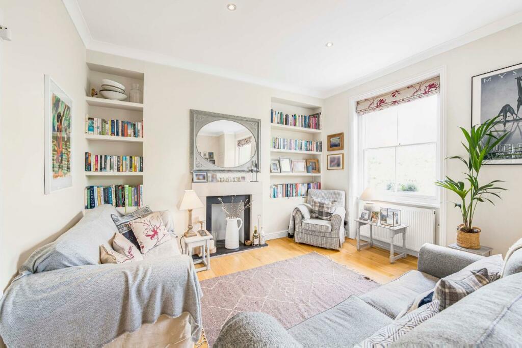 1 bedroom flat for sale in Petherton Road, Highbury, N5