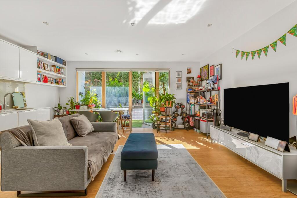 Main image of property: Caledonian Road, London, N1