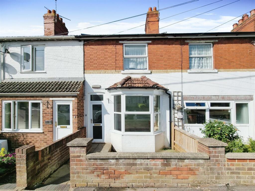 3 bedroom terraced house for sale in Rushden Road, Wymington, Rushden, NN10