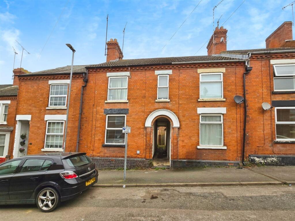 Main image of property: Victoria Road, Rushden, Northants