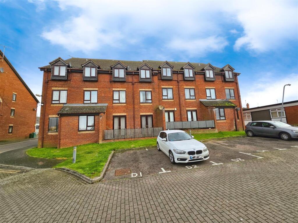 Main image of property: Denbeigh House, Rectory Road, Rushden