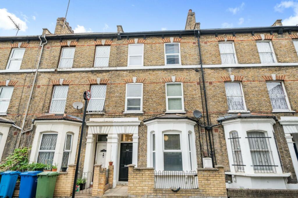 1 bedroom flat for sale in Brook Drive, London, SE11