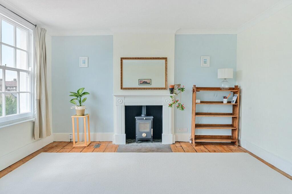 Main image of property: Kennington Road, Kennington, London, SE11